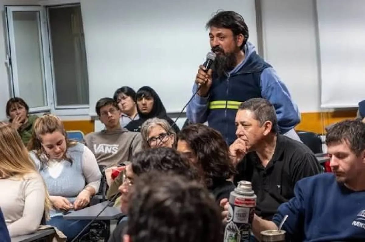 La UNRN debatió sobre gestión de residuos y el futuro del reciclado de plásticos