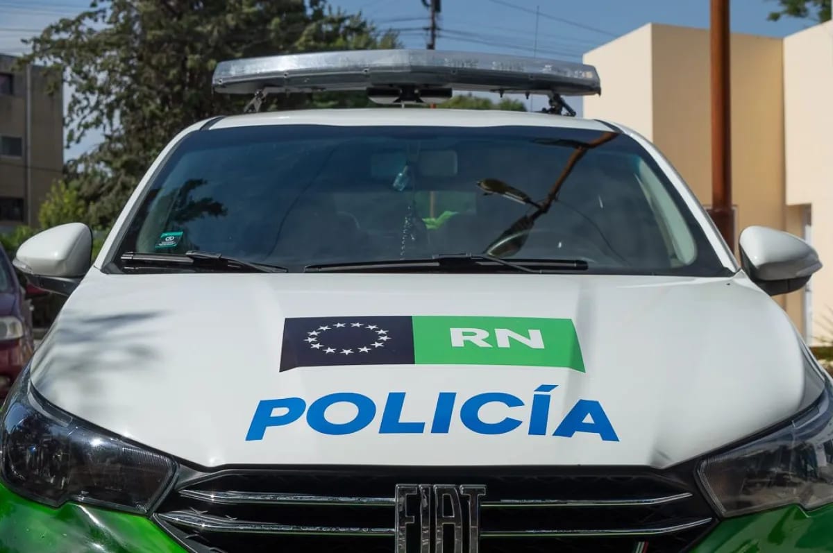 Robaron 1,4 millones de pesos de una vivienda en Viedma en pleno domingo