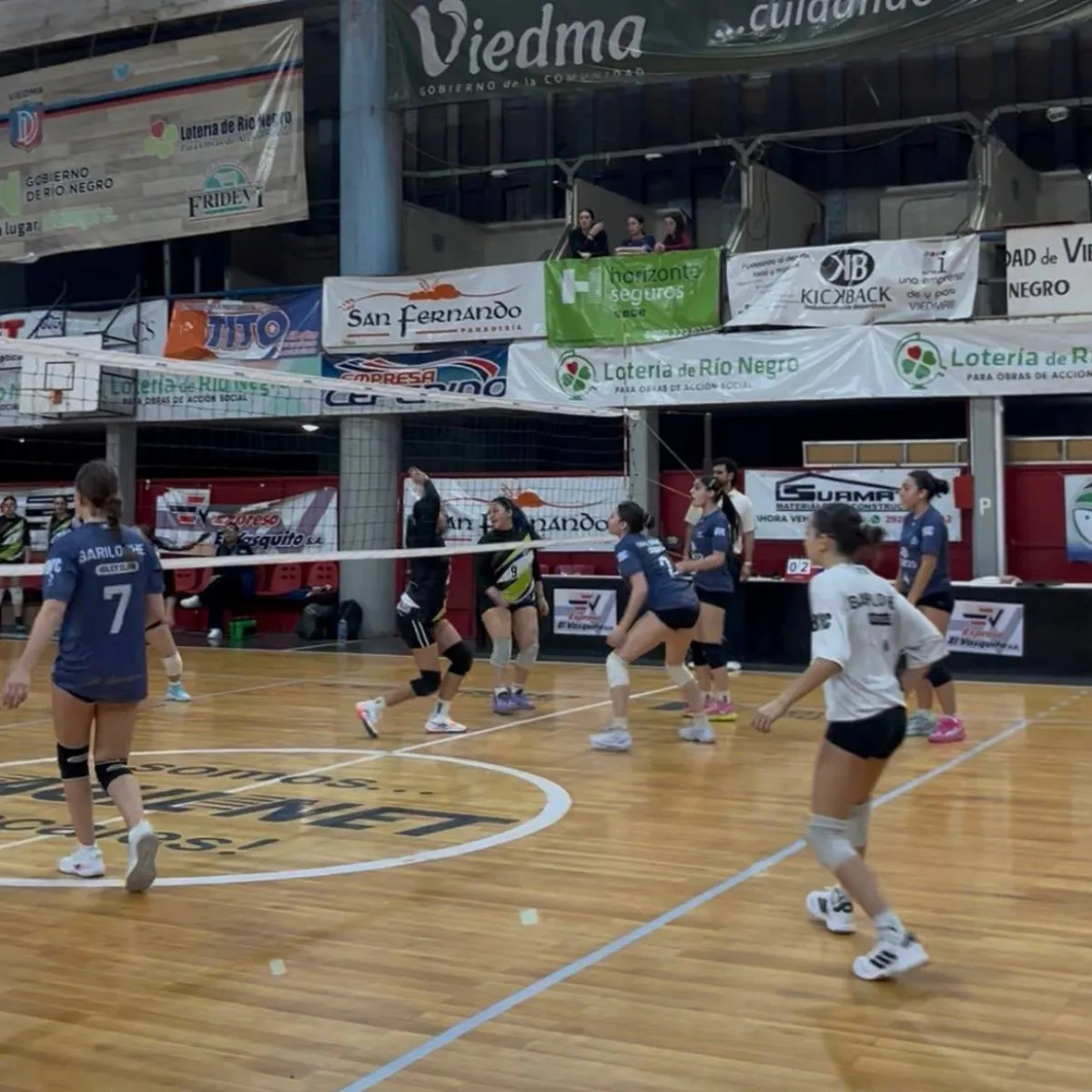 Torneo provincial de vóley elevó al 85% la ocupación hotelera en Viedma