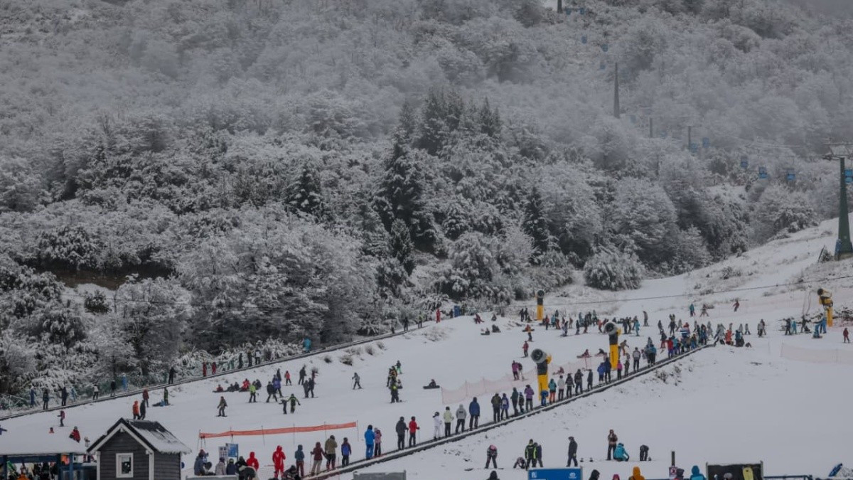 Vacaciones de invierno: Bariloche lideró la ocupación turística del país