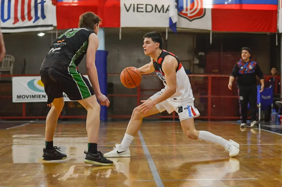 Deportivo Viedma clasificó al Final Four y va por la revalidación del título nacional U21