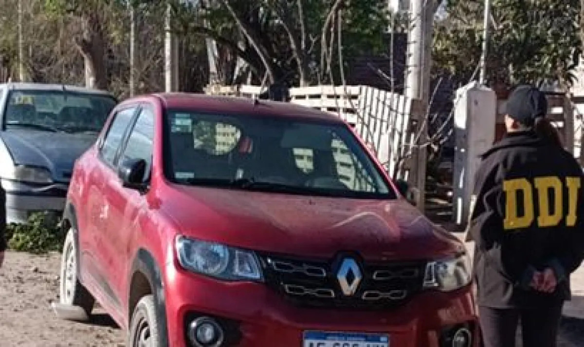 Recuperaron en Patagones un auto robado en Buenos Aires con patente adulterada