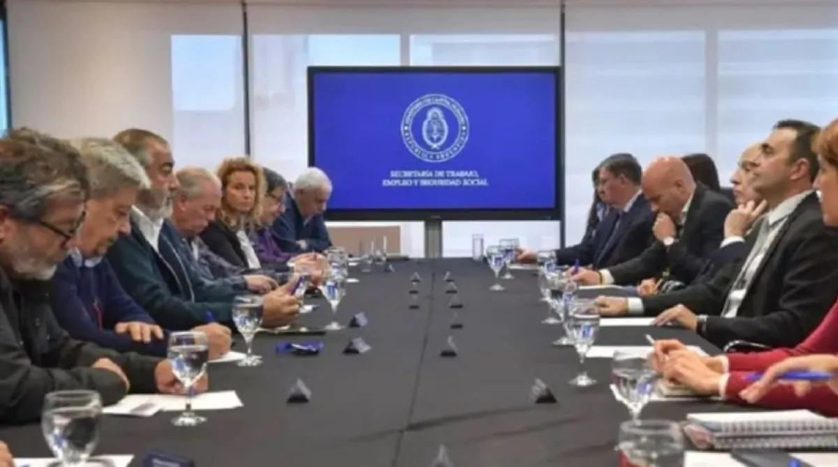 Fracasó la negociación por el salario mínimo y el Gobierno definirá el monto por decreto