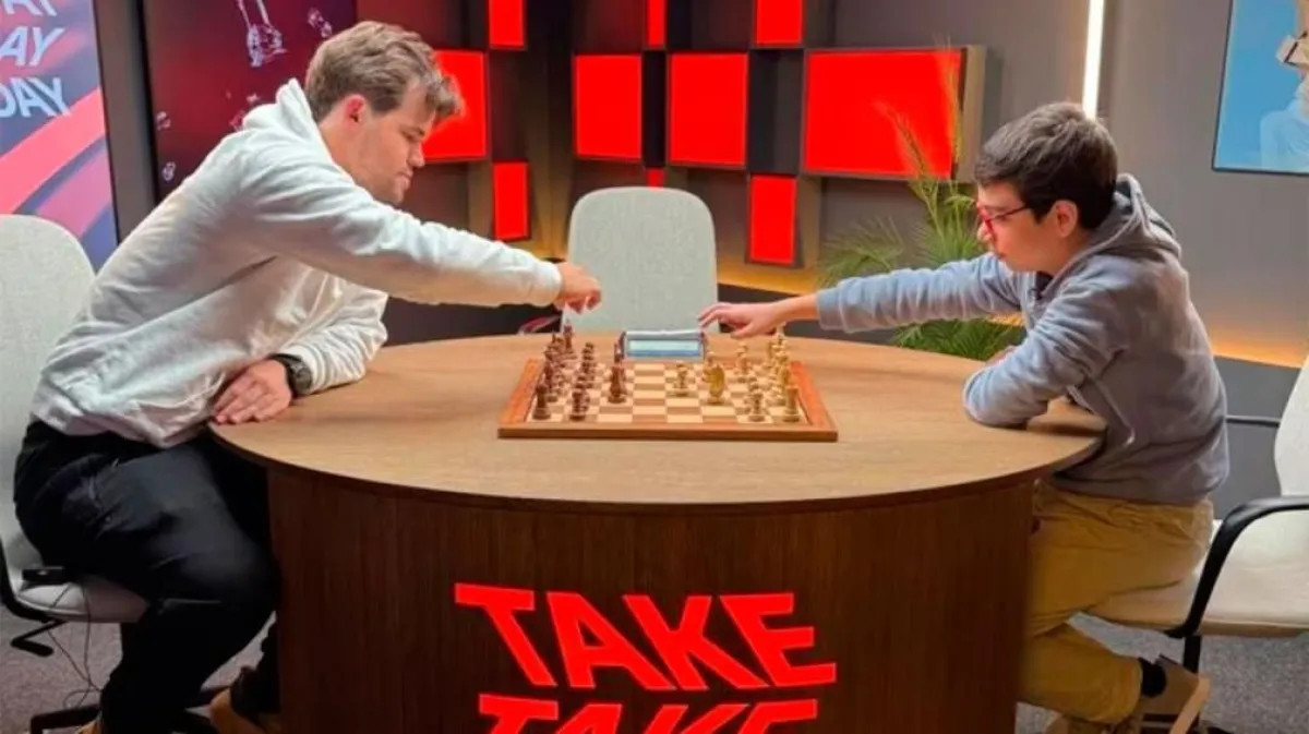 Faustino Oro venció a Magnus Carlsen en un match de blitz