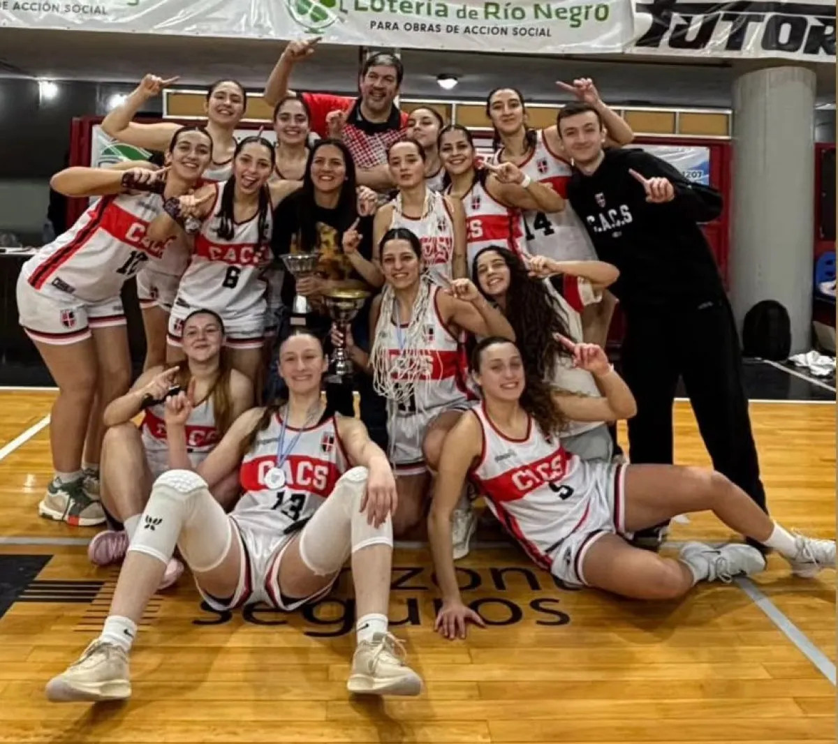 Cinco Saltos se quedó con el primer provincial femenino de básquet de mayores