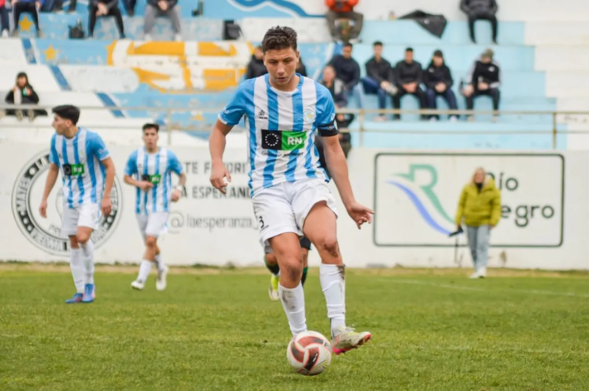 Sol de Mayo recibe a Deportivo Rincón con arbitraje confirmado