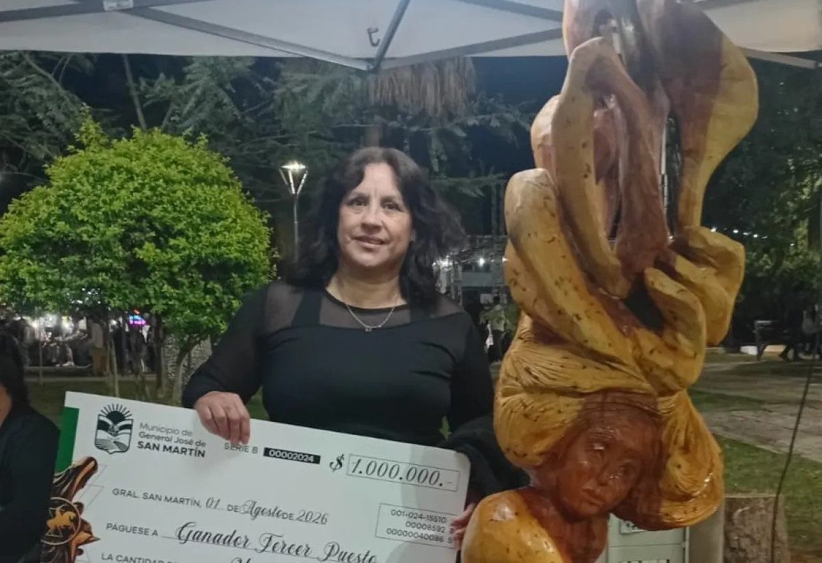 Una escultora rionegrina llegó al podio en el Concurso Nacional de Esculturas de Madera