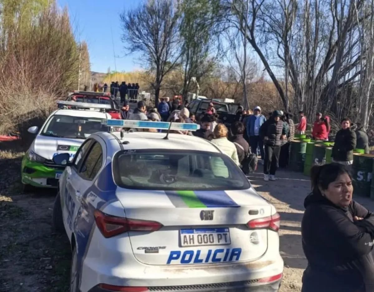 Encontraron sin vida al nene de 4 años buscado tras caer a un canal en Fernández Oro