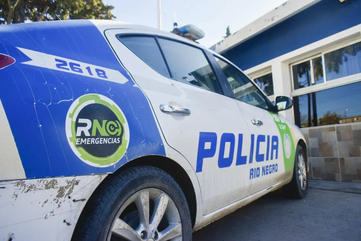 Allanamiento en Viedma por presunta distribución de material de abuso sexual infantil