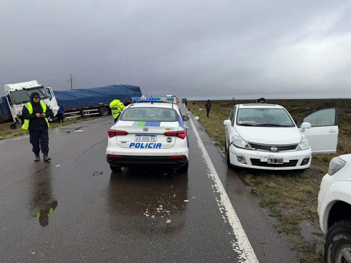 Ruta 251: se conocieron datos del choque que dejó dos muertos entre Conesa y San Antonio Oeste
