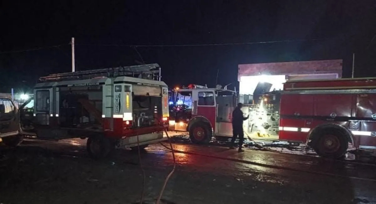 Un incendio destruyó una vivienda en el barrio Esperanza de Viedma