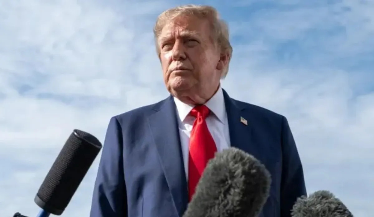 Trump dice que la disputa por Malvinas es "un viaje largo" y genera ruido diplomático