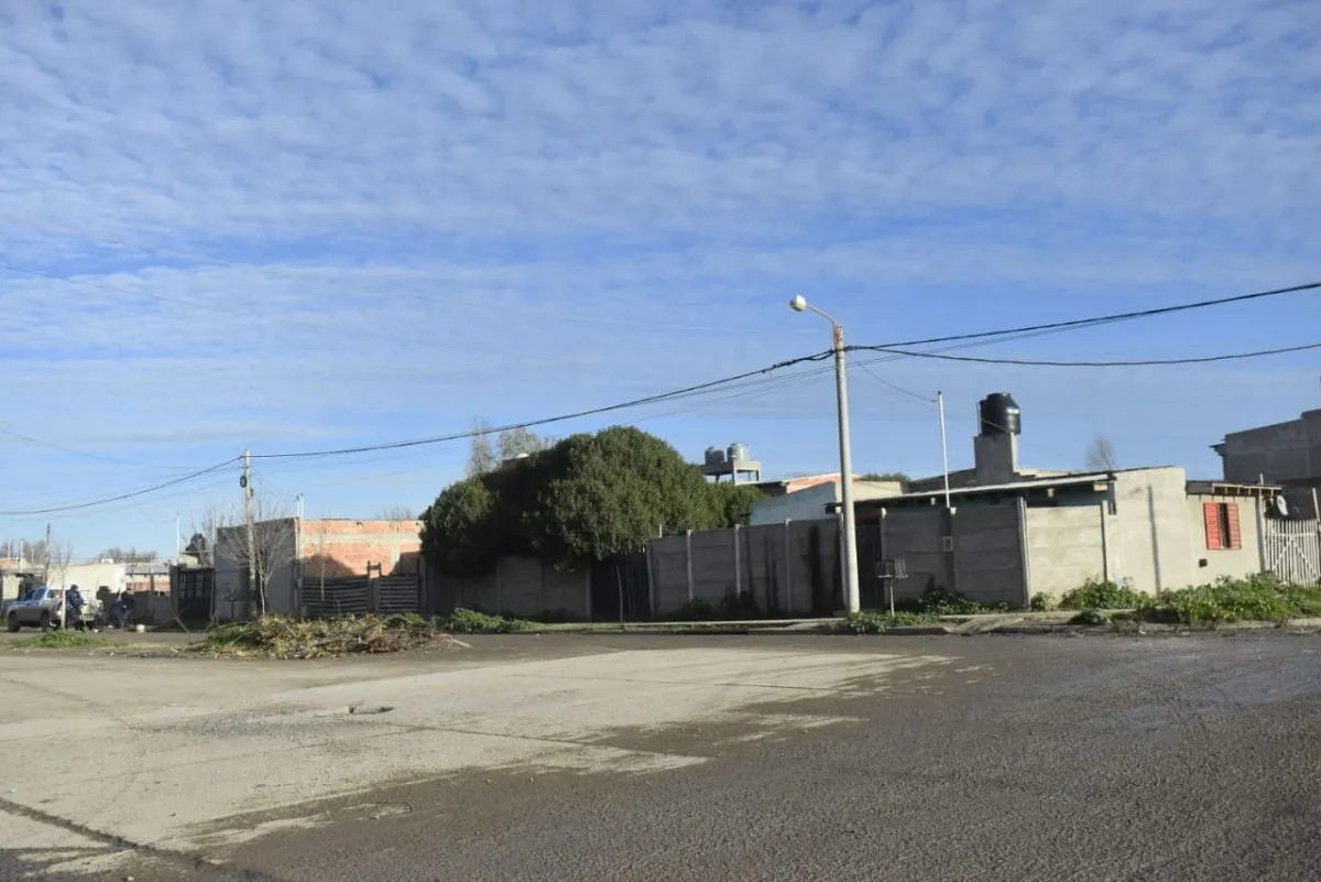 Baleado en el barrio 22 de Abril de Viedma: un joven está grave e internado