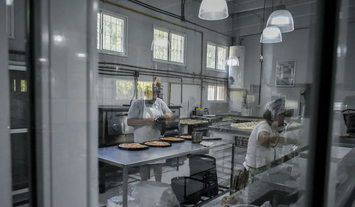 La Planta Almería, de Cáritas Viedma, ya produce 100 mil productos por año