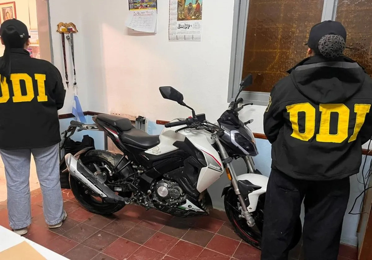 Recuperaron en Patagones una moto robada tras dos allanamientos simultáneos